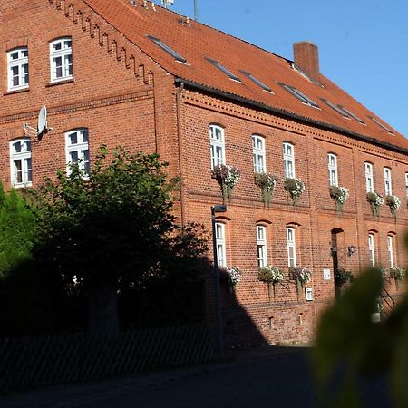 Alte Schule Schnackenburg Hotel Bagian luar foto